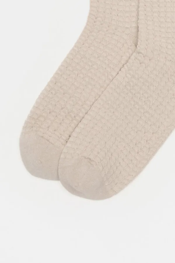 Textured Quarter-Length Crew Socks