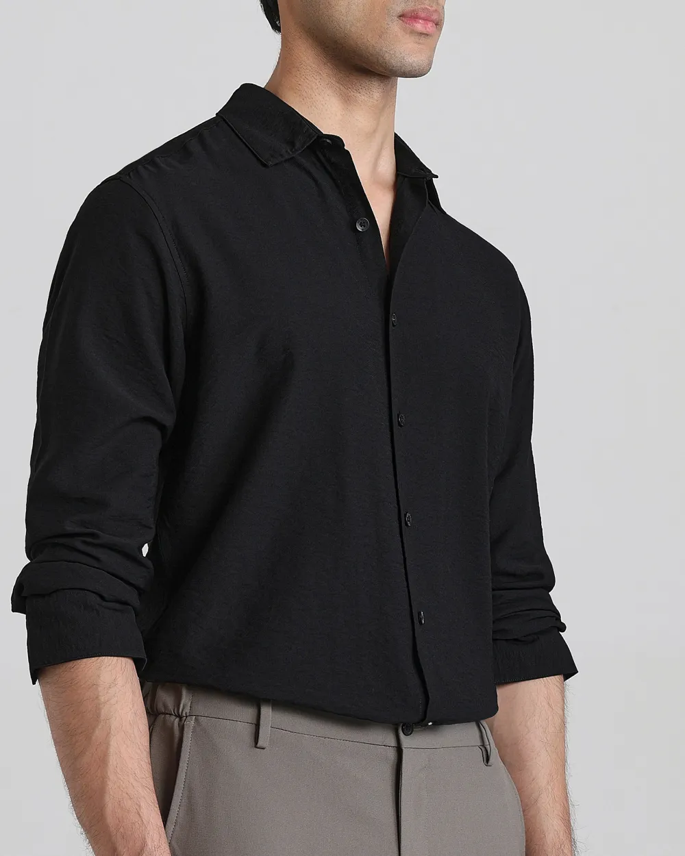 Leisure Simple Comfortable Slim-Fit Breathable Black Shirt