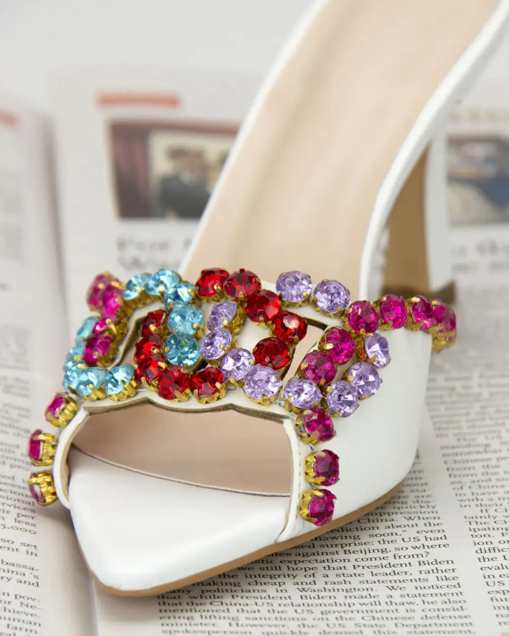 Color Rhinestone Slippers