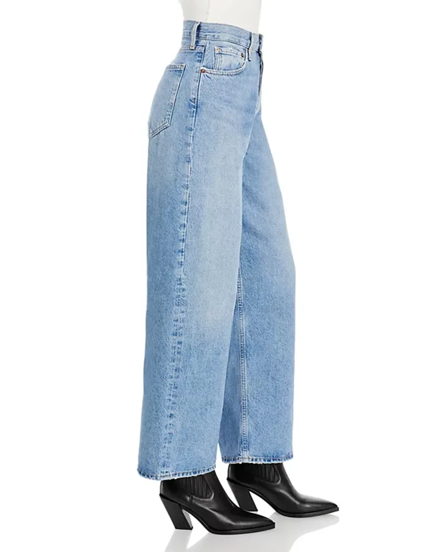 Low Slung Baggy Jeans