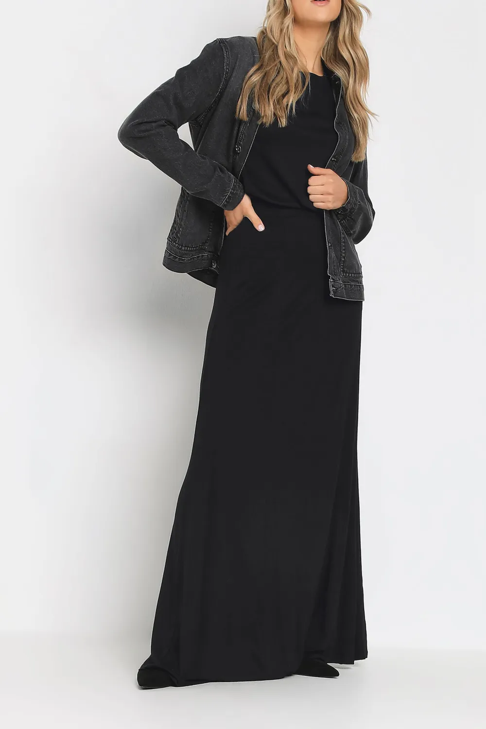 Front Pocket Maxi Skirt