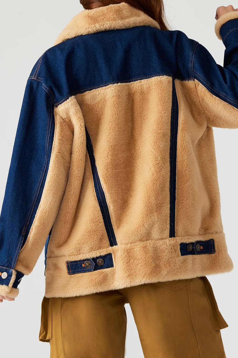 OVERSIZED DENIM JACKET