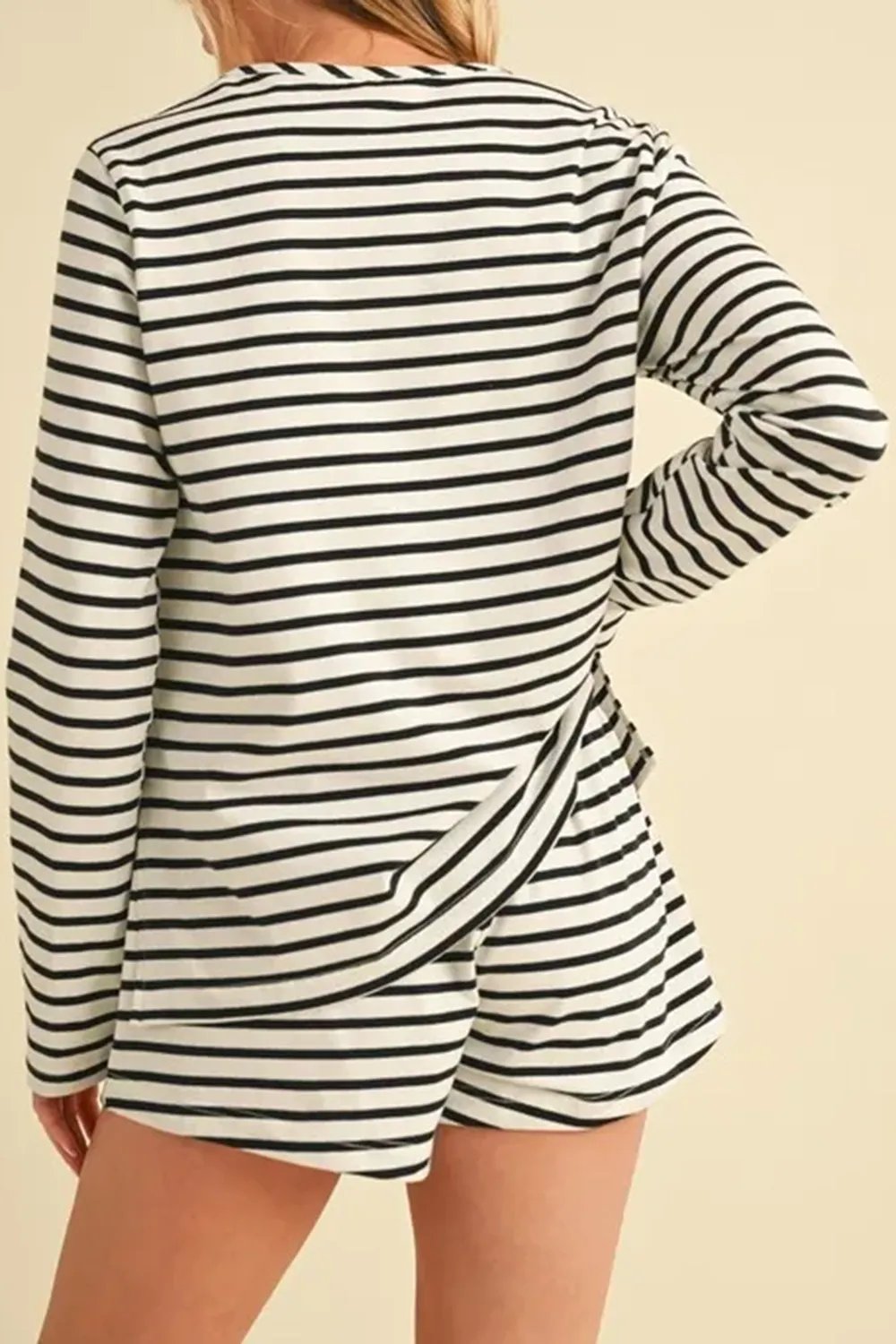 Daily Striped Loose Pale Black  Shorts