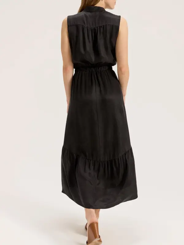 Cotton And Linen Ruffled Button Chest Dress