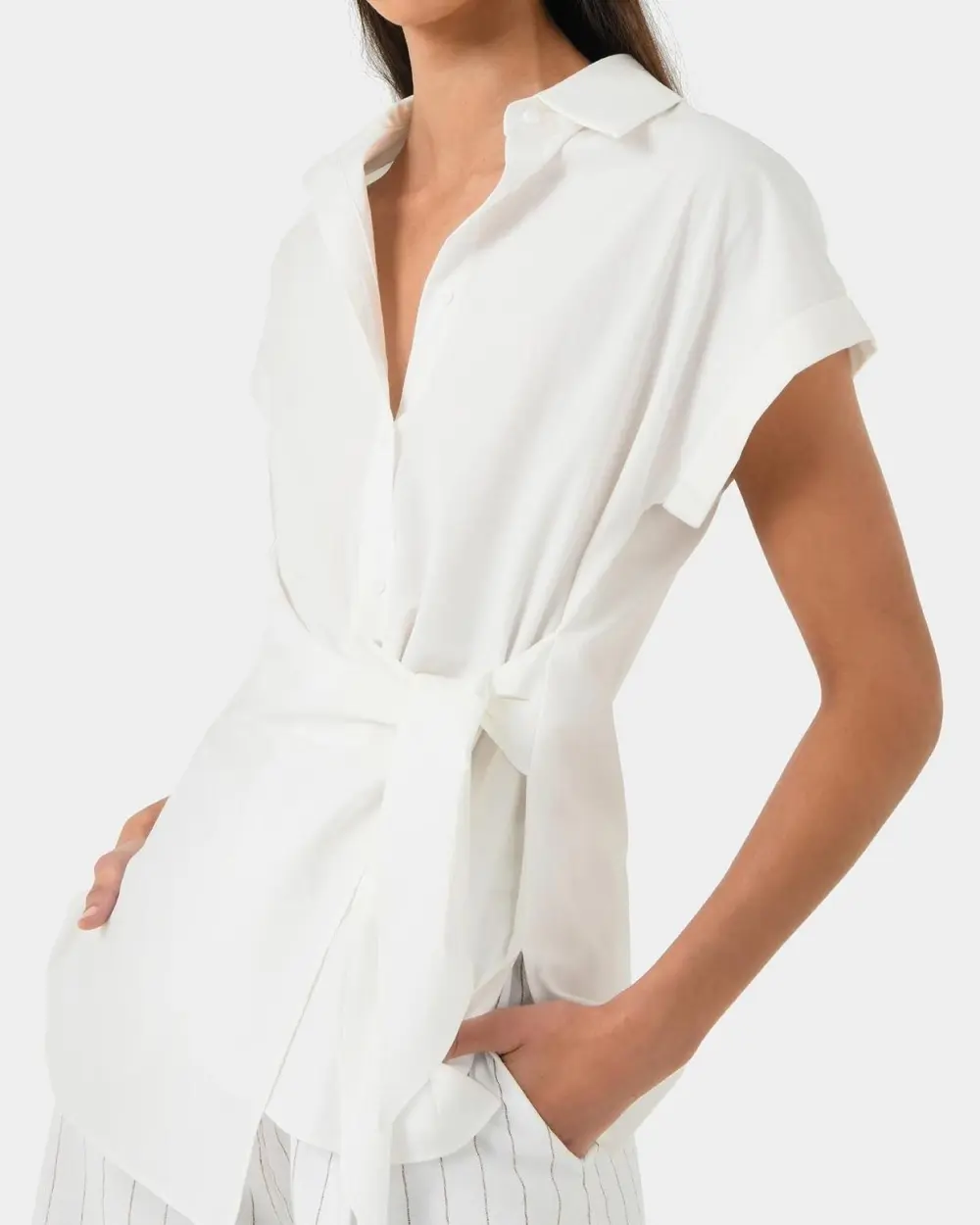 Spread Collar Tie Button Shirt