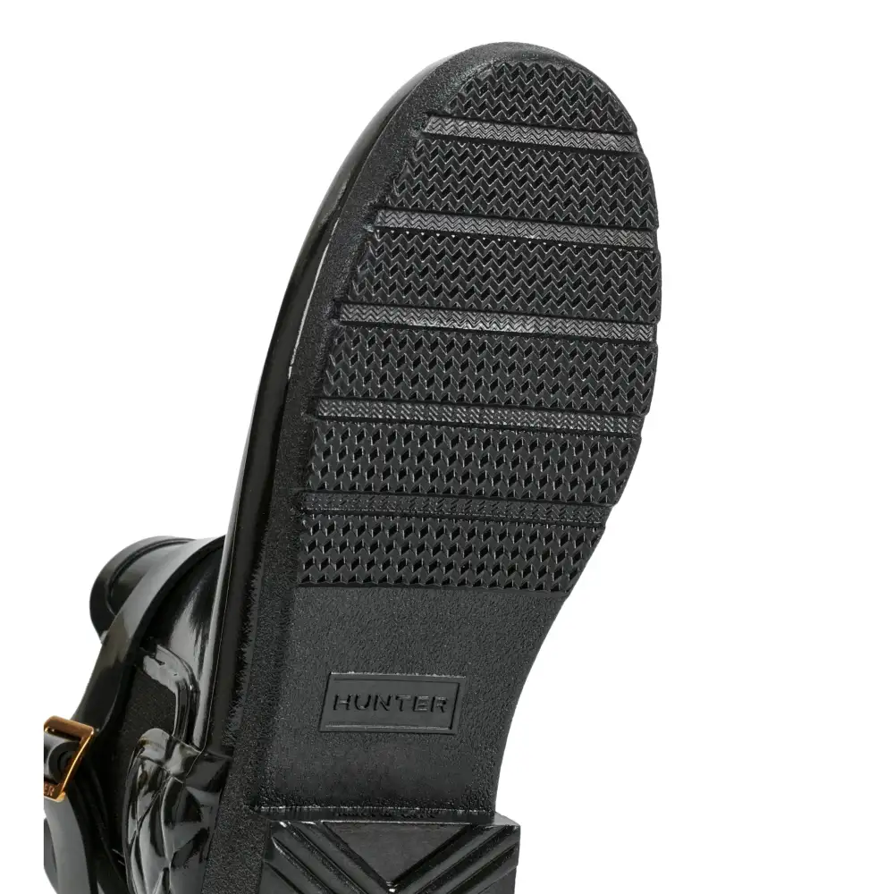 Women's Quilted Gloss Refined Slim Fit Chelsea Boots