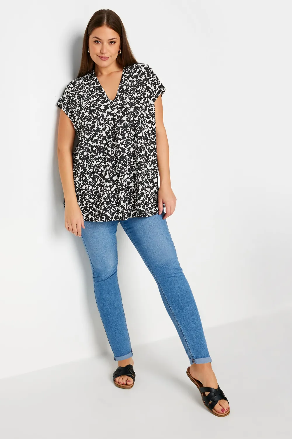 YOURS Curve Blue Leopard Print Pleat Front Blouse