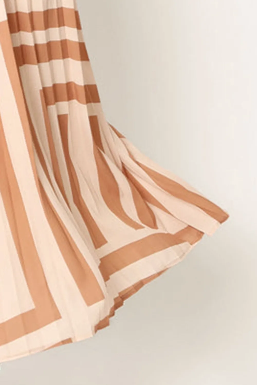 PLEAT MIDI SKIRT - TAN