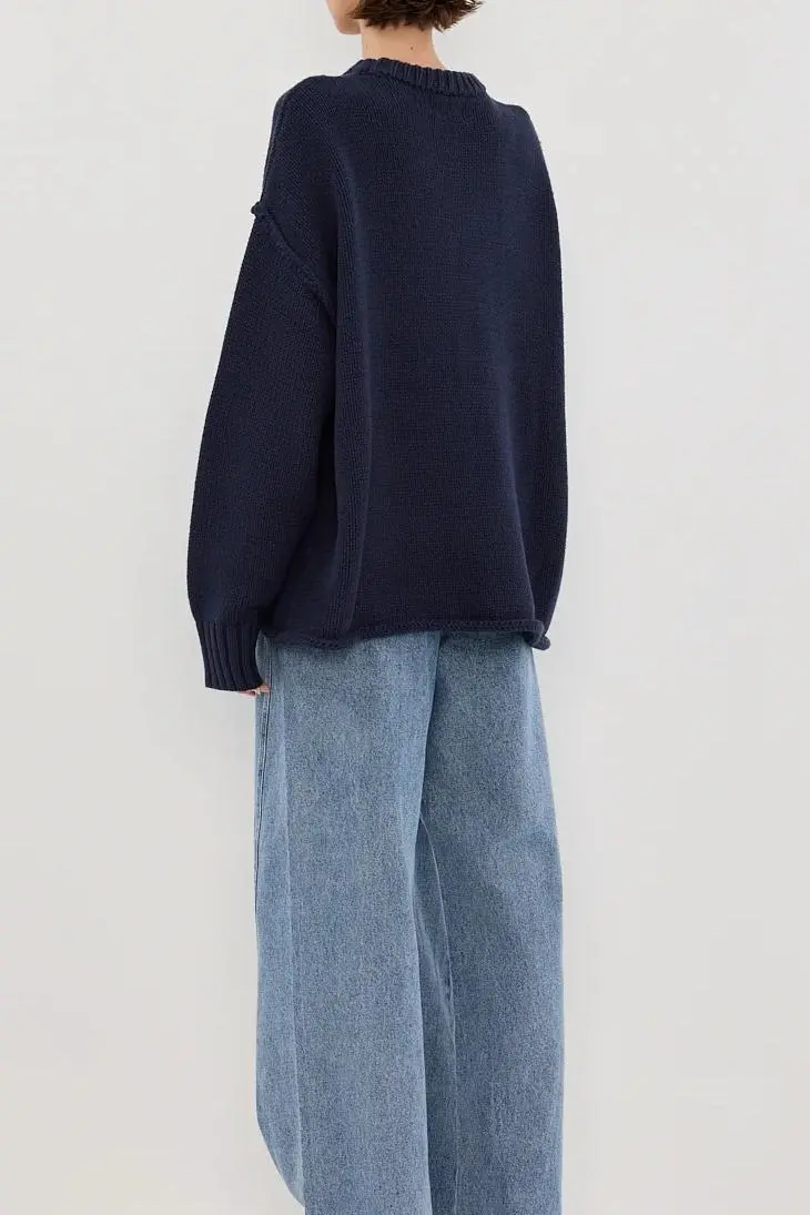 NAVY LONGLINE KNIT JUMPER