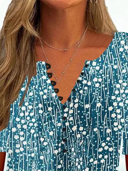 Women's Half Sleeve V-neck Striped Top