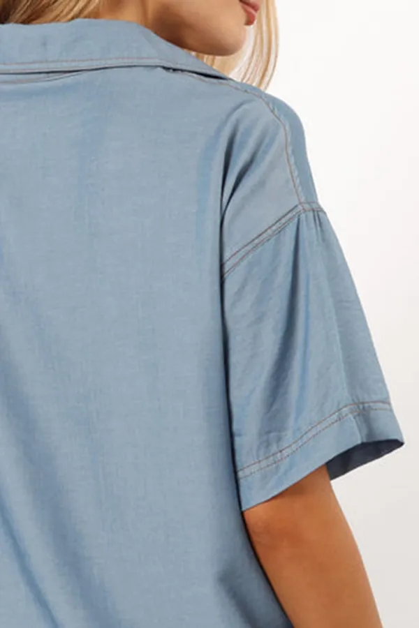 BLUE DENIM STYLE TOP