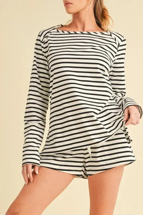 Daily Striped Loose Pale Black  Shorts