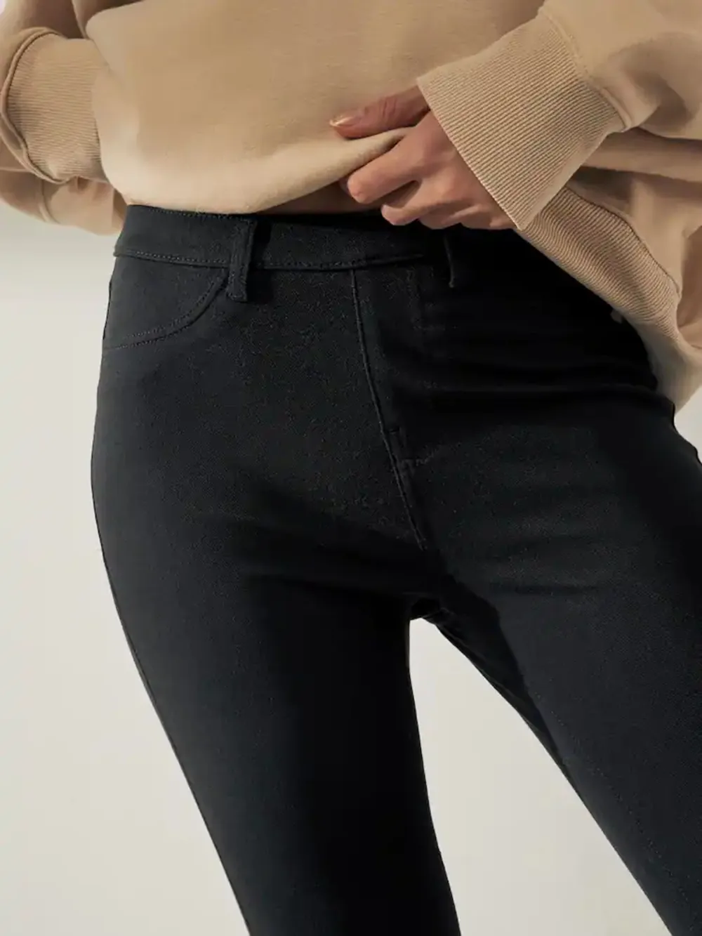 Short Denim Jacket With Skinny Pants