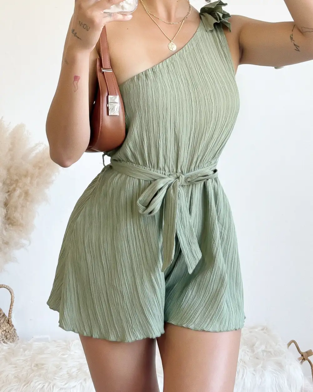 NEW COLOR! CELESTE FLOWY ROMPER (BLACK)