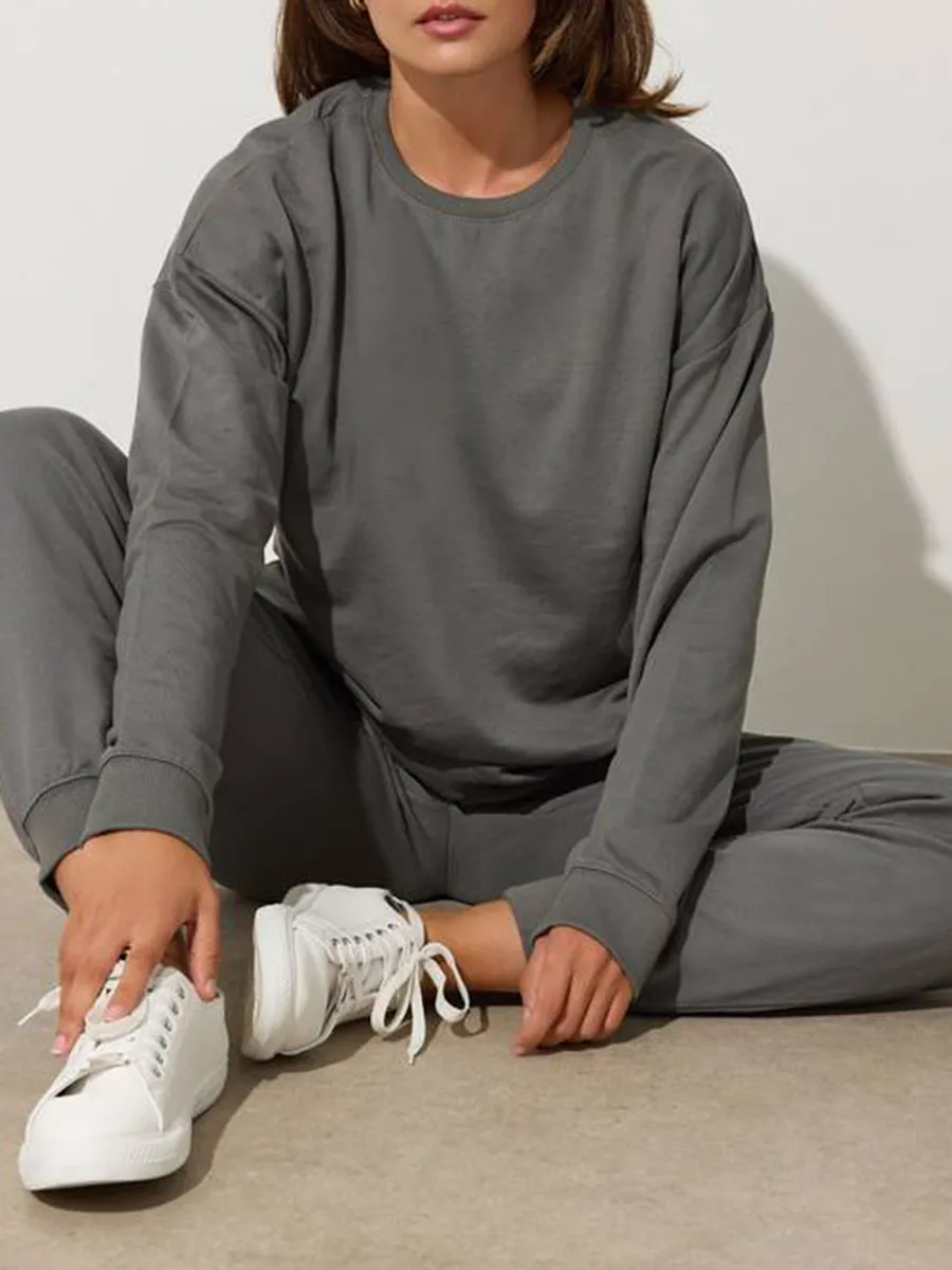 Classic Round Neck Sweatshirt