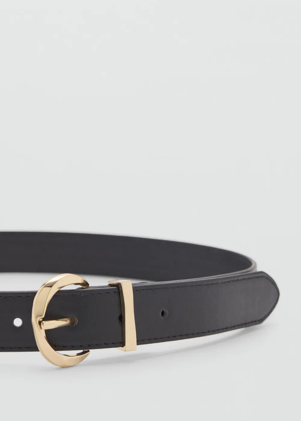 Classic Oval Buckle Leather Belt