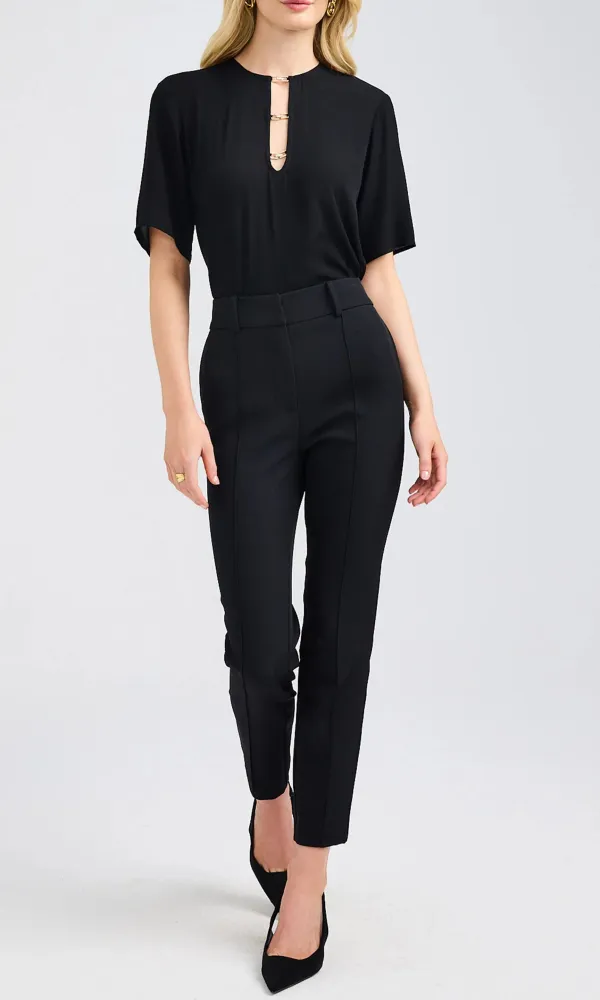 Black Casual Top With A Heavy Design