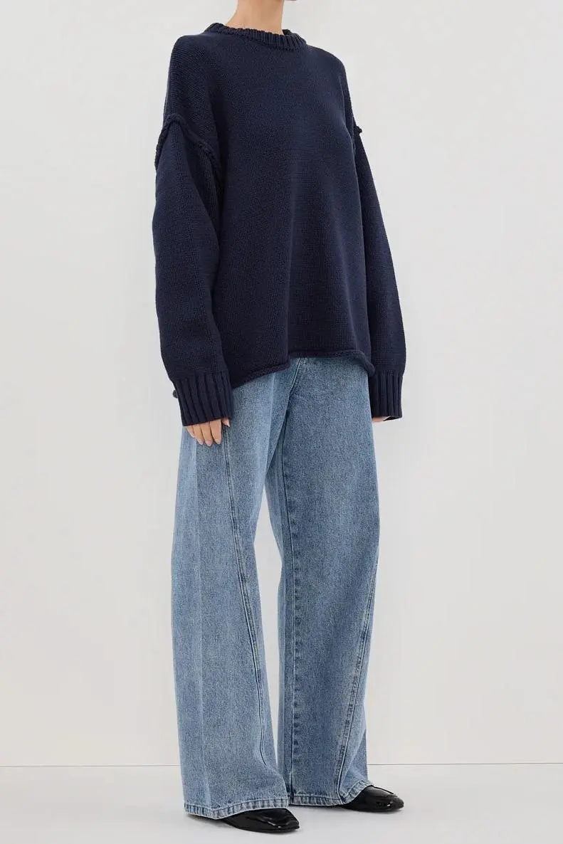 NAVY LONGLINE KNIT JUMPER