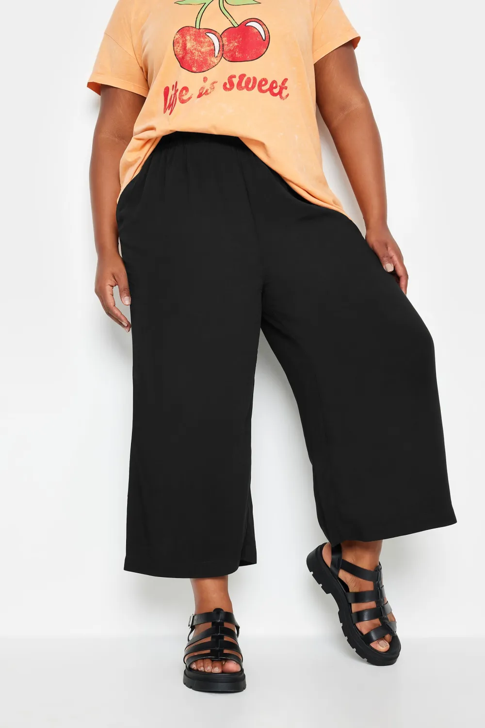 YOURS Curve Khaki Green Cropped Trousers