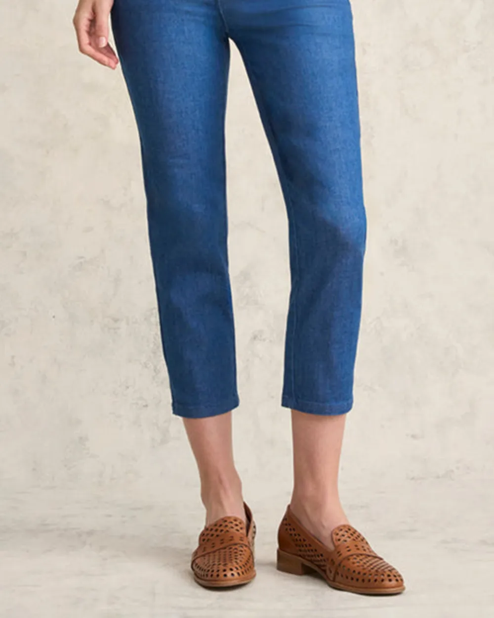 Mid Waist Ankle Length Jeans