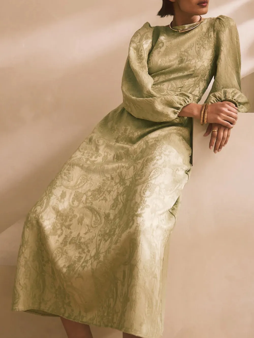 Retro Elegant Lace Pattern Puff Sleeve Dress