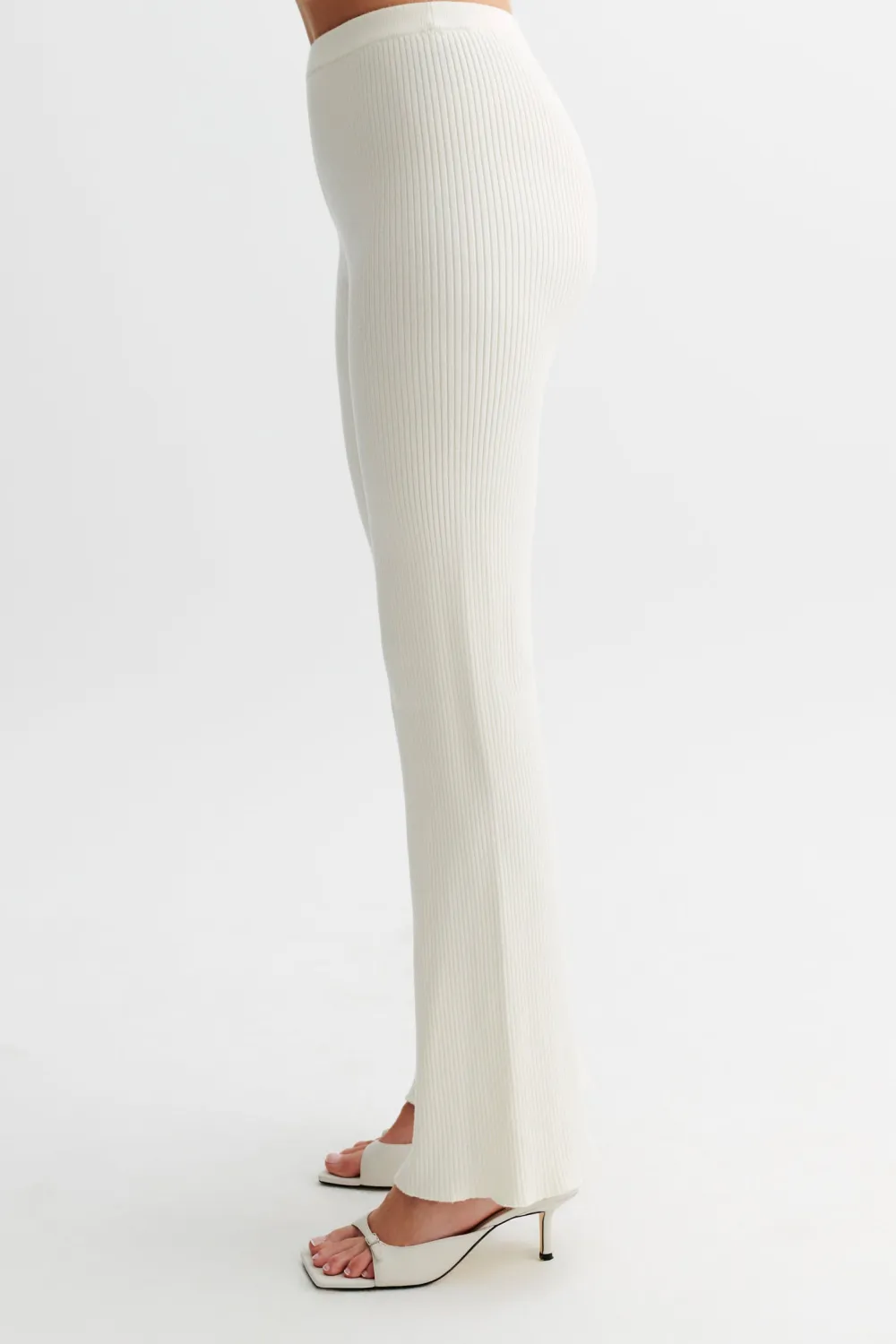 Slight Stretch Knit Trousers