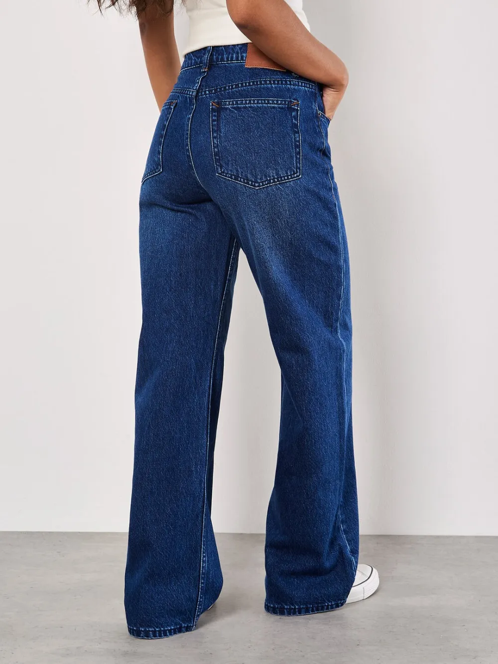 Wide Straight Leg Jeans