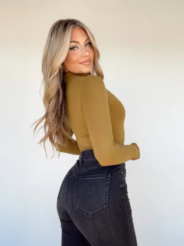 Minimal Style Bodysuit