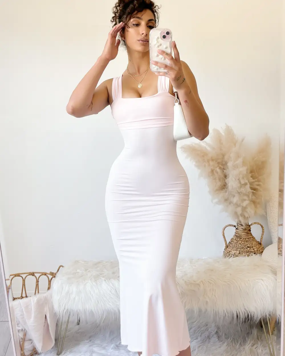 RESTOCKED! MEGAN BACKLESS DRESS