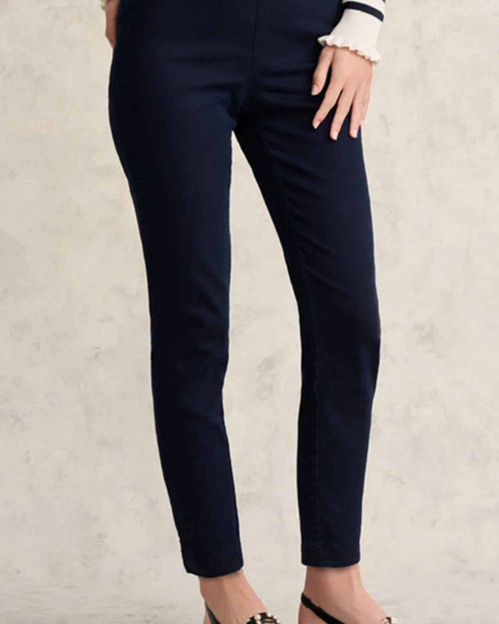Slim Fit Daily Pants