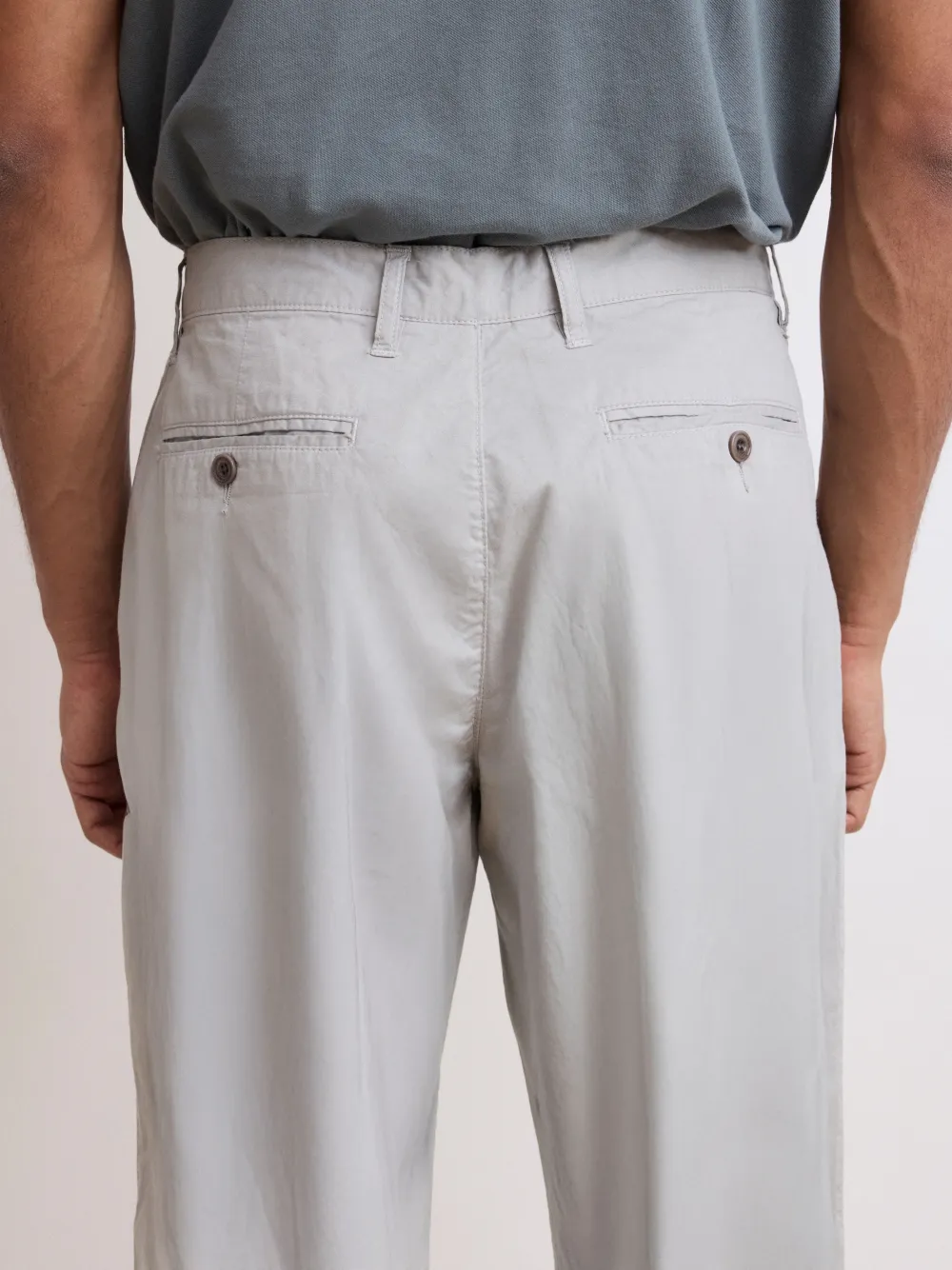 Casual Style Men's Grey Light Chino Pants