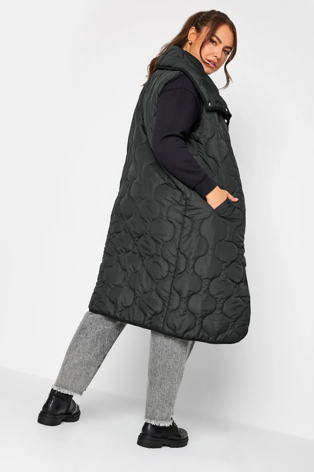 YOURS Curve Black Funnel Neck Quilted Longline Gilet