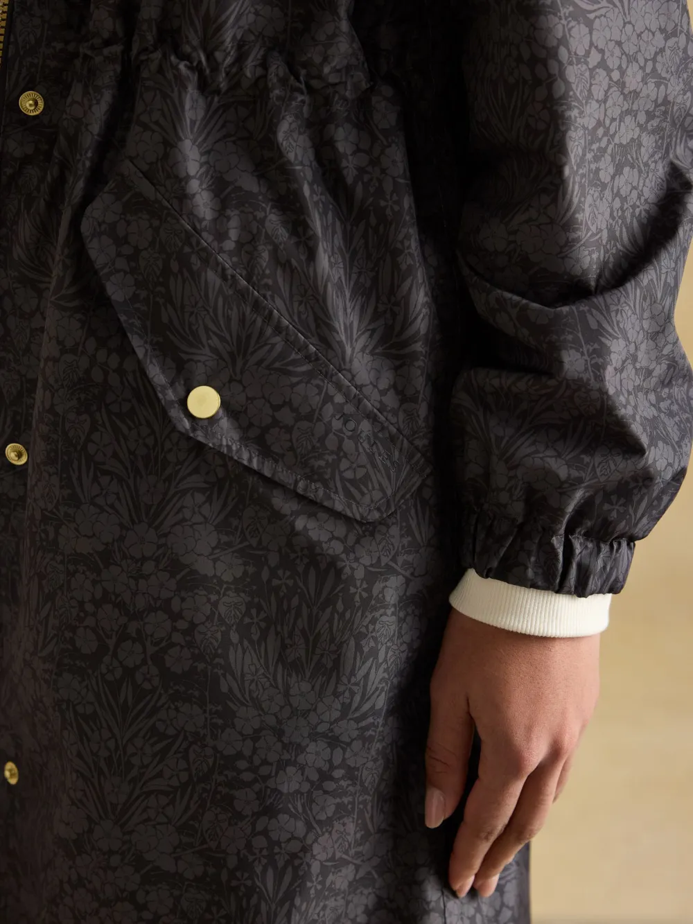 Black Waterproof Foldable Raincoat With Hood