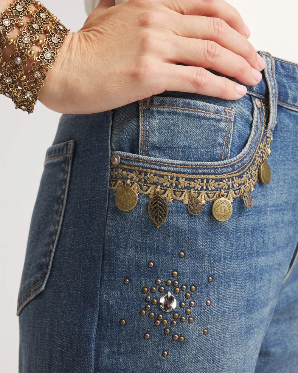 Embellished Cropped Jeans