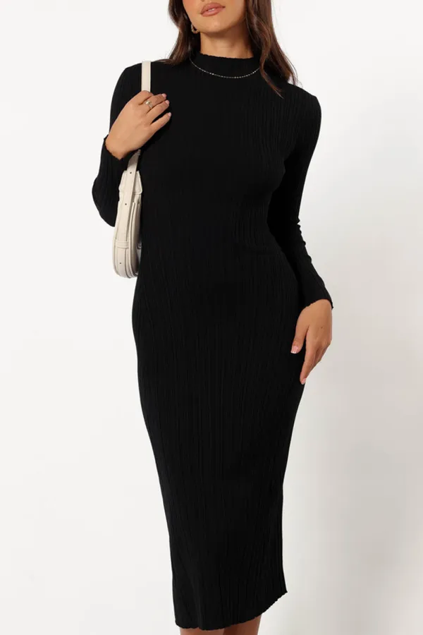 MATURE STYLE BLACK LONG-SLEEVED DRESS