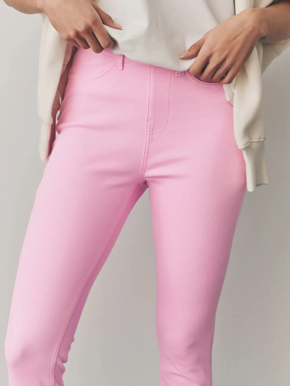 Short Denim Jacket With Skinny Pants