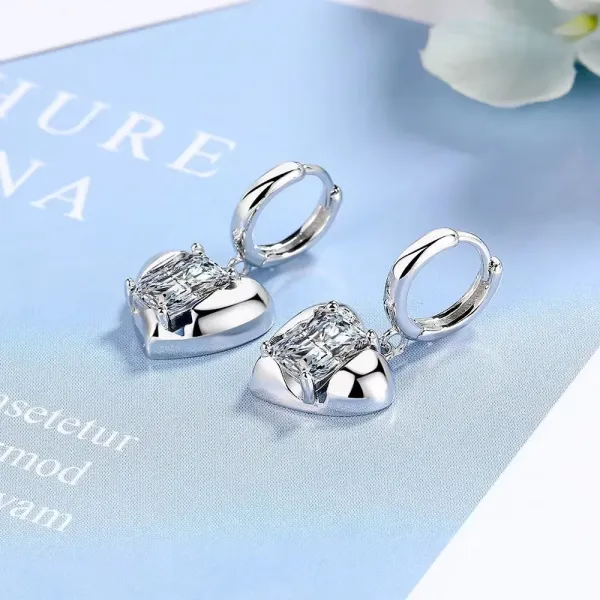 Chic Zircon Inlaid Heart Dangle Earrings