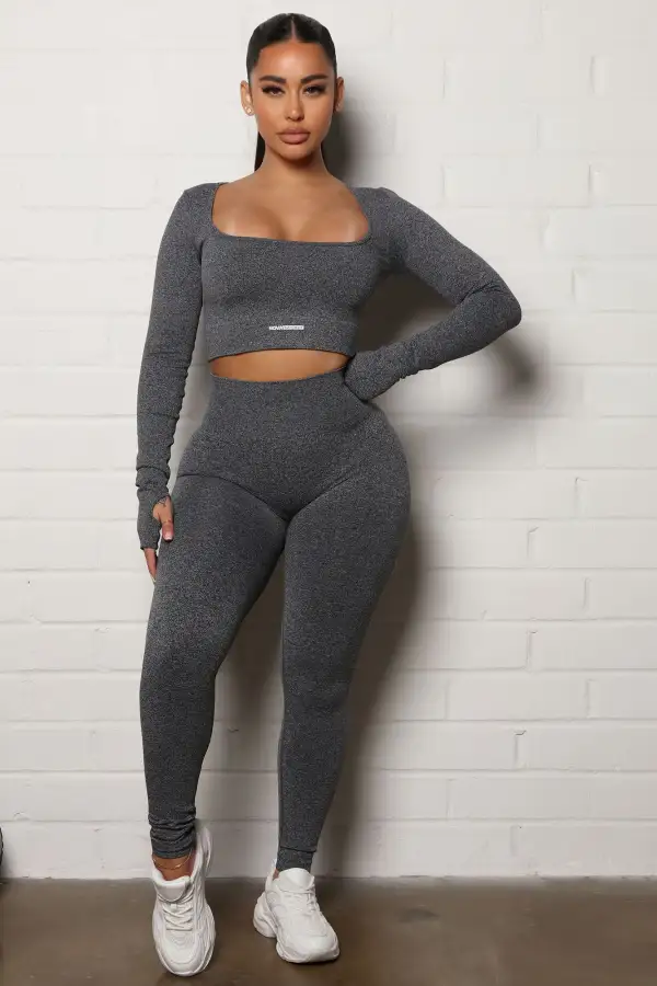 Vital Goddess Long Sleeve In Infinity Seamless - Black