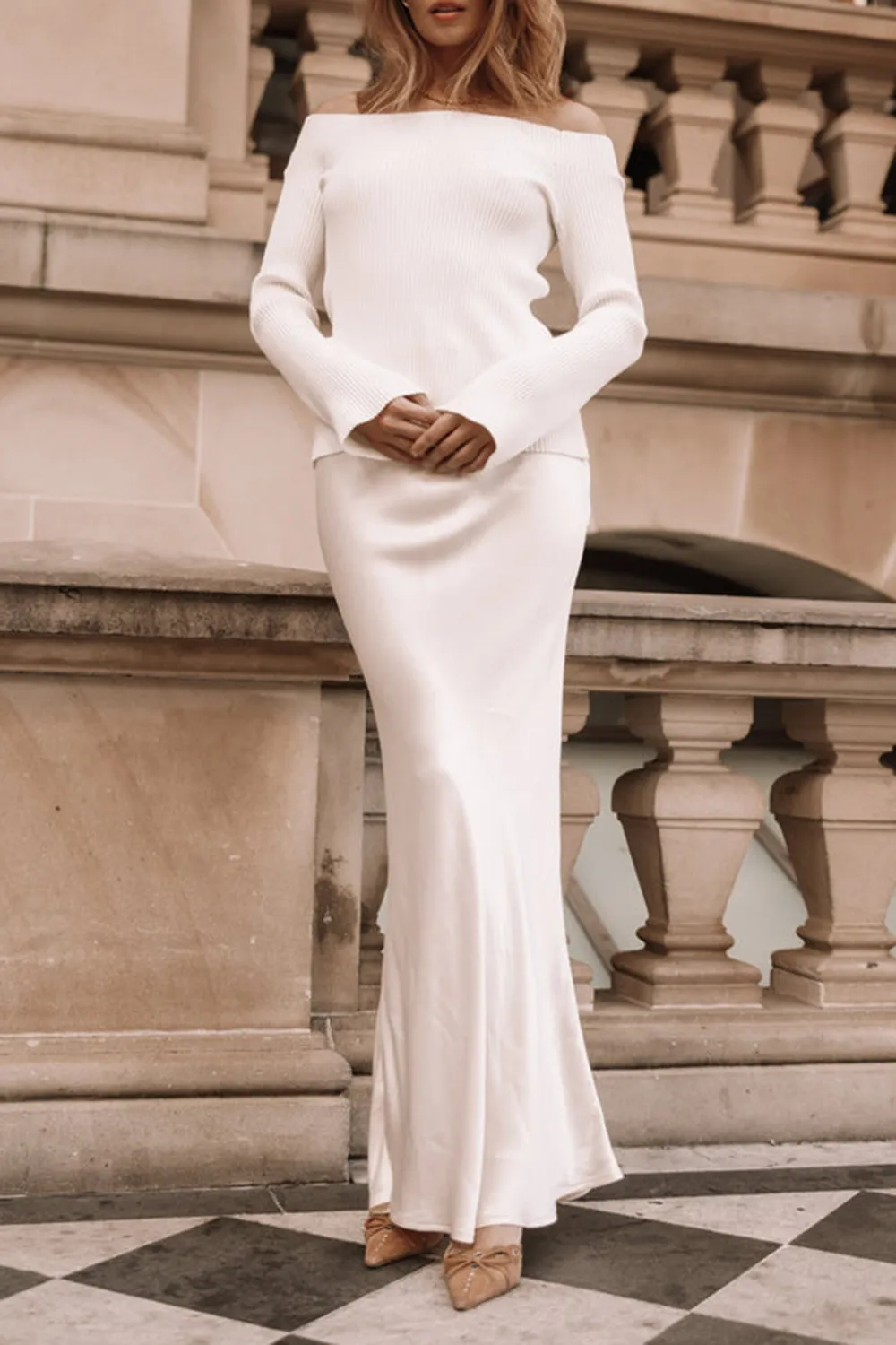 COZY MIDI LACE SKIRT