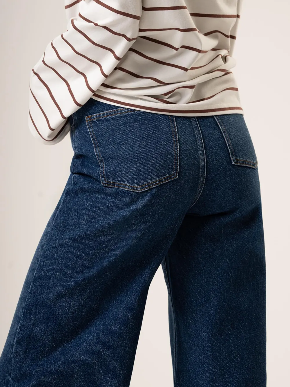 Plain Colored Casual Style Jeans