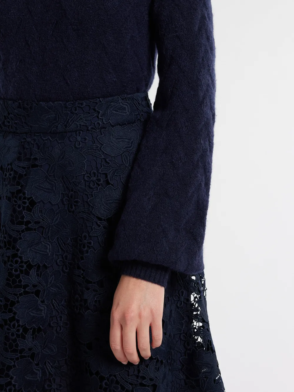 Navy Blue Crew Neck Wool Blend Sweaters