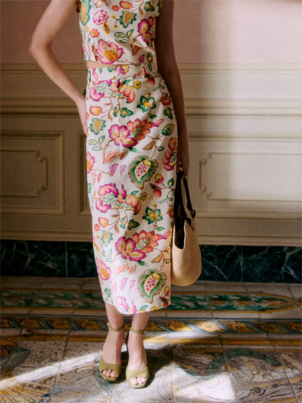 Slit At Centre Back Skirt