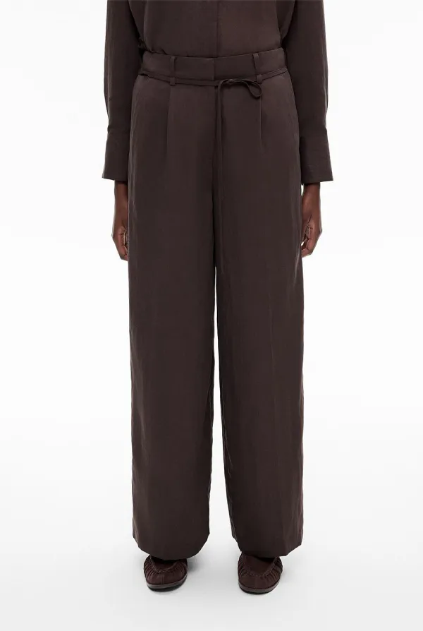 Tie-Waist Straight-Leg Sport Pants