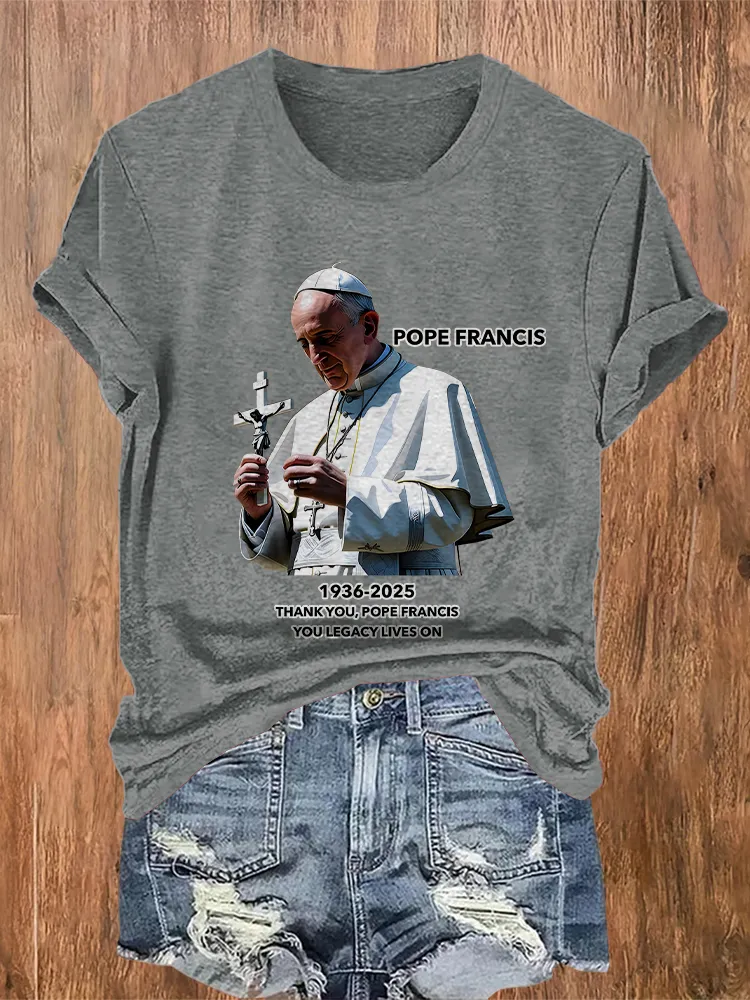 Women's Rest In Peace 1936-2025 Thank You Pf You Legacy Lives On Round Neck Short Sleeves Pure Cotton T-Shirt