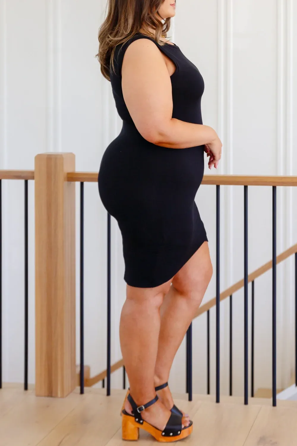 Minimalist Sleeveless Temperament Black Dress