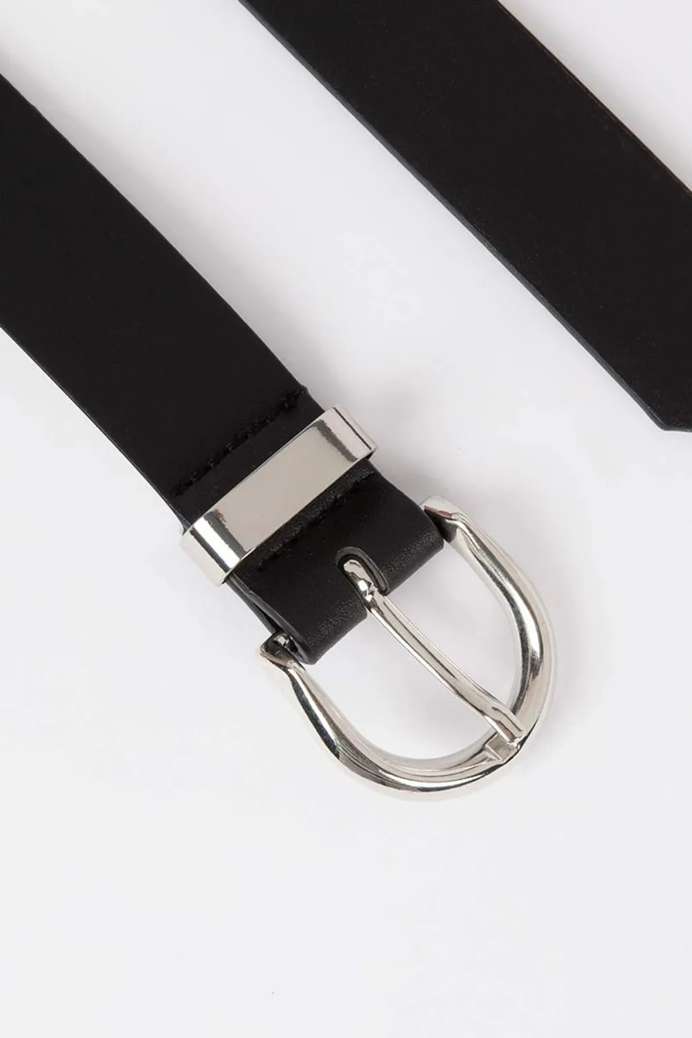 Black Metal Single-Button Belt