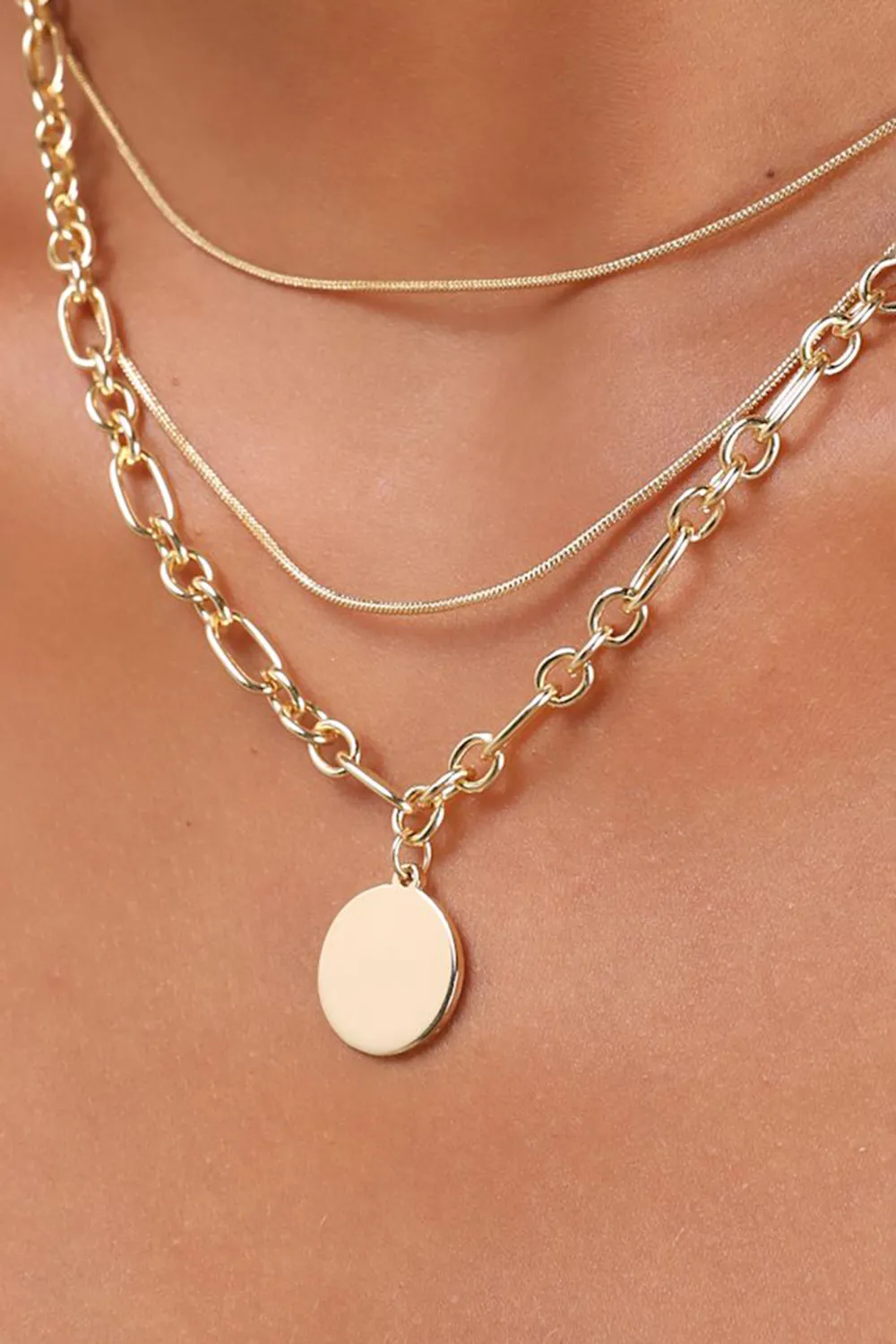 Low-Key Small Double-Layered Gold Necklace
