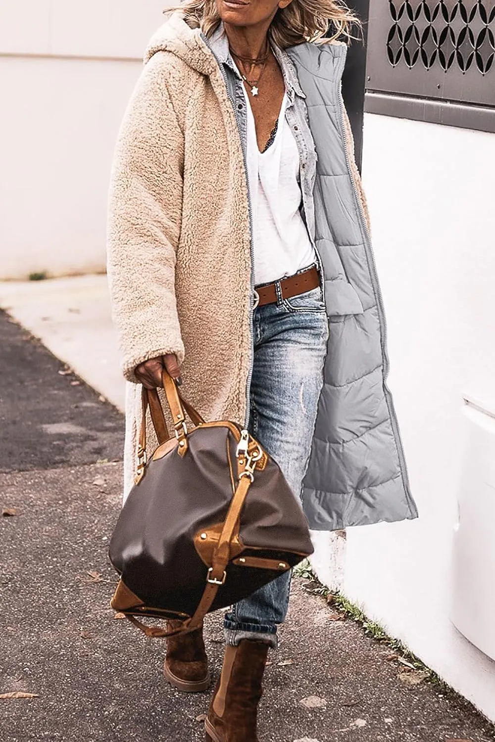 Women's 2023 Warm Winter Coats Reversible Sherpa Fleece Long Hooded Puffer Jackets Outerwear