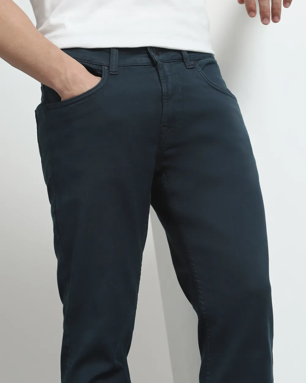 Classic Versatile And Comfortable Straight Navy Jeans