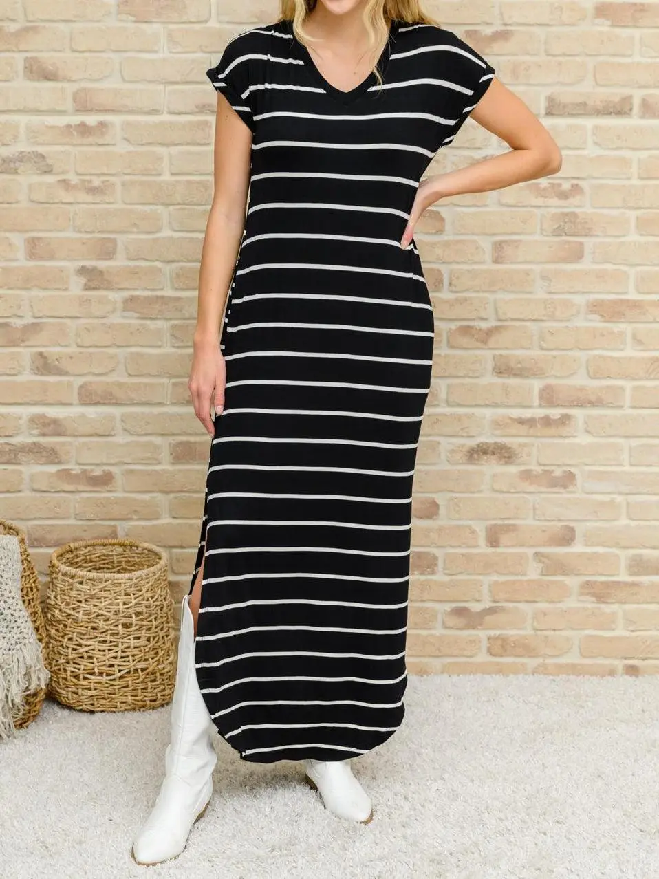 Slimming Black And White Striped Dress